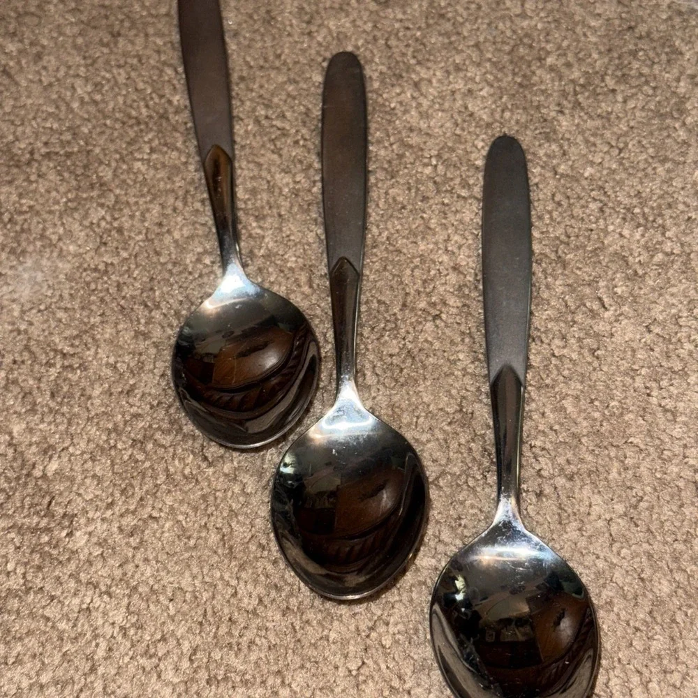 Cambridge Crescent Soup Spoons 3